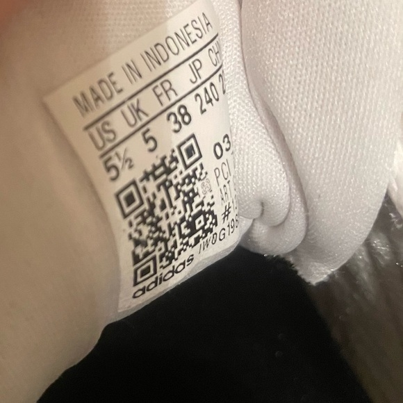 Superstar Adidas - Picture 3 of 4